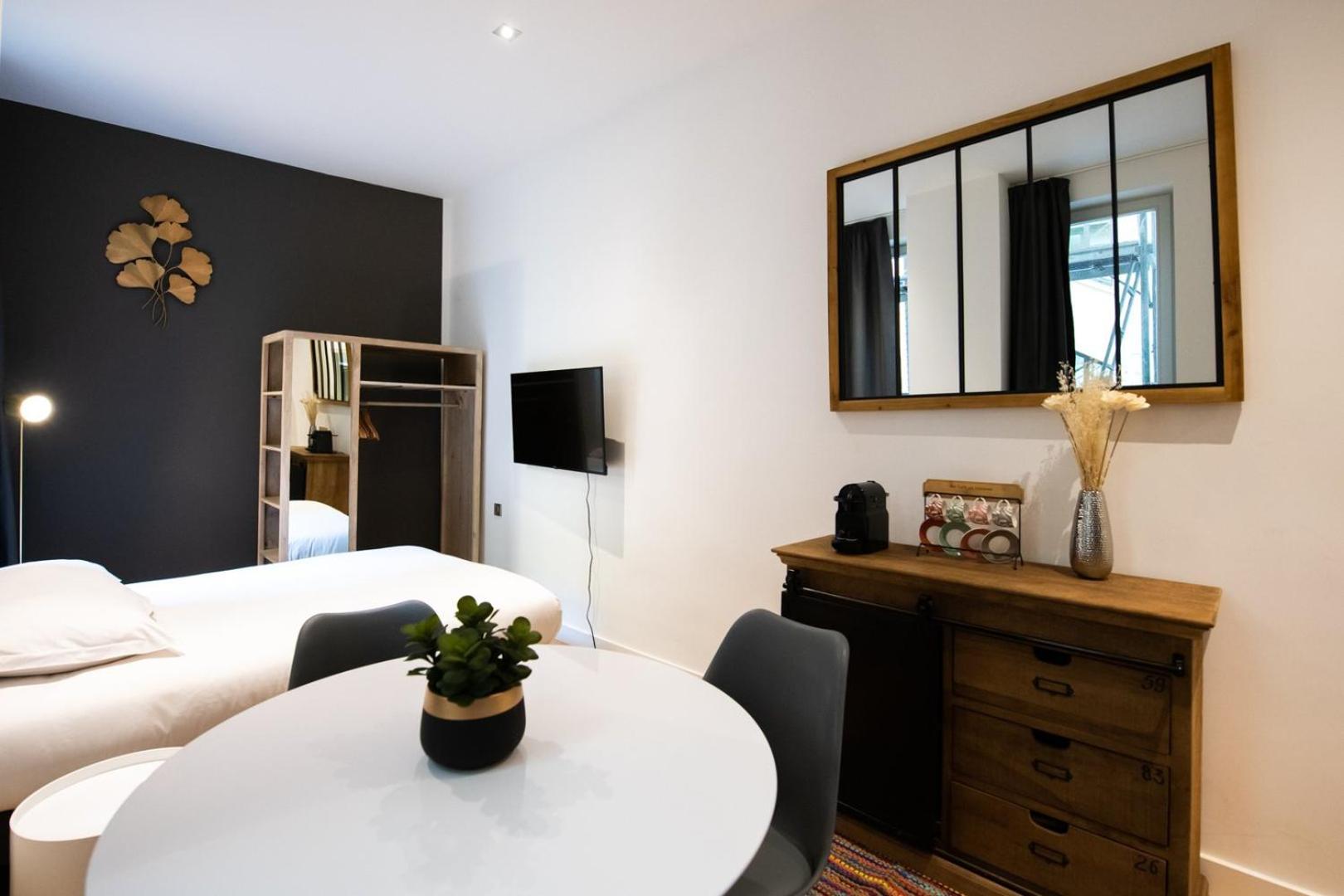 Le St Germain - Petillant Studio Decore Avec Gout En Centre-Ville ลียง ภายนอก รูปภาพ